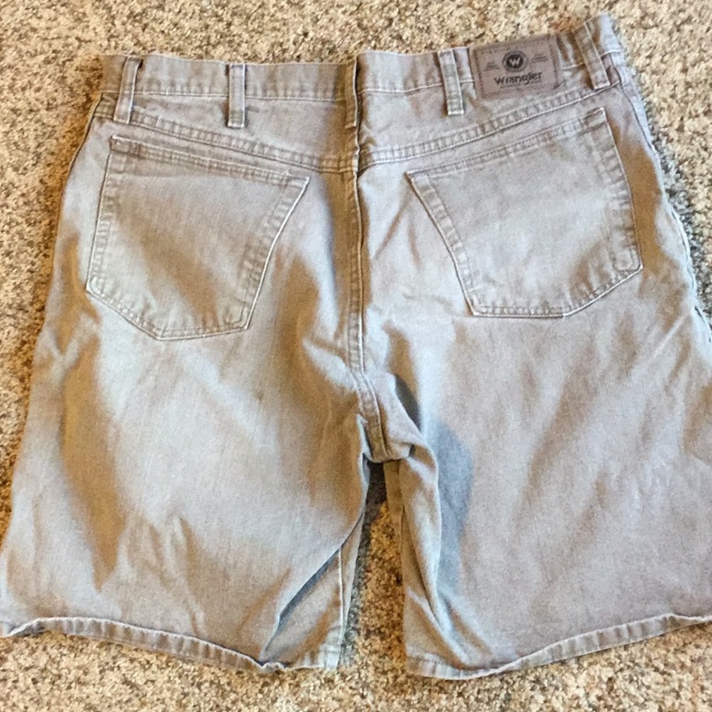 Wrangler tan Jean shorts 34” waist